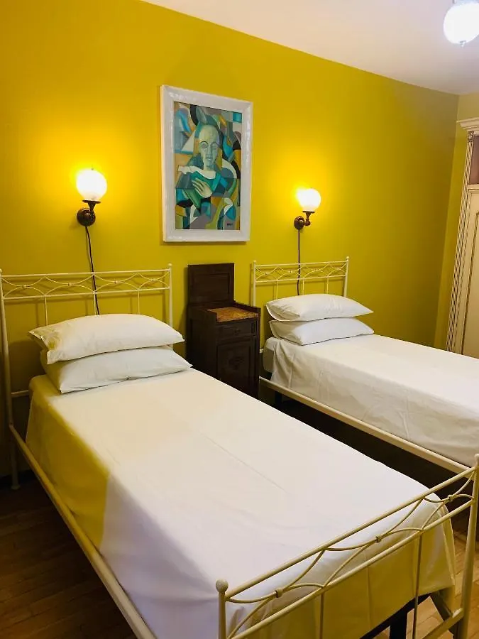 Casa Robina Apartment Barga