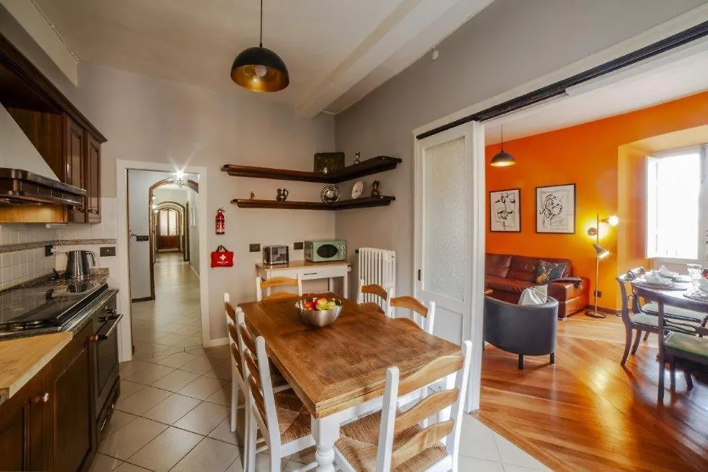 Casa Robina Apartment Barga