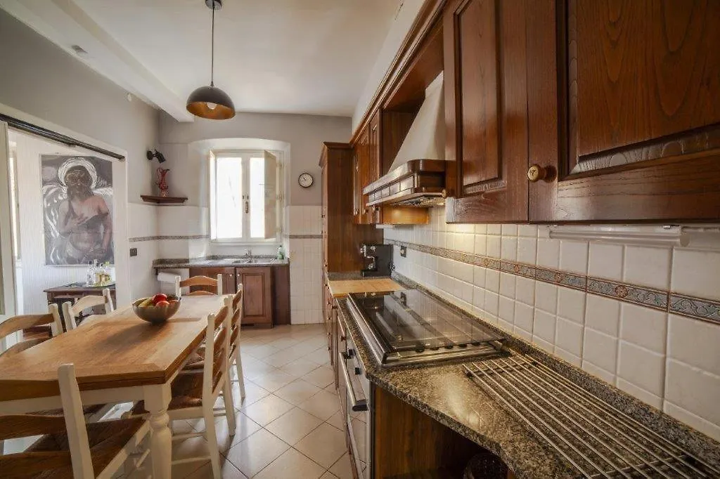 Casa Robina Apartment Barga
